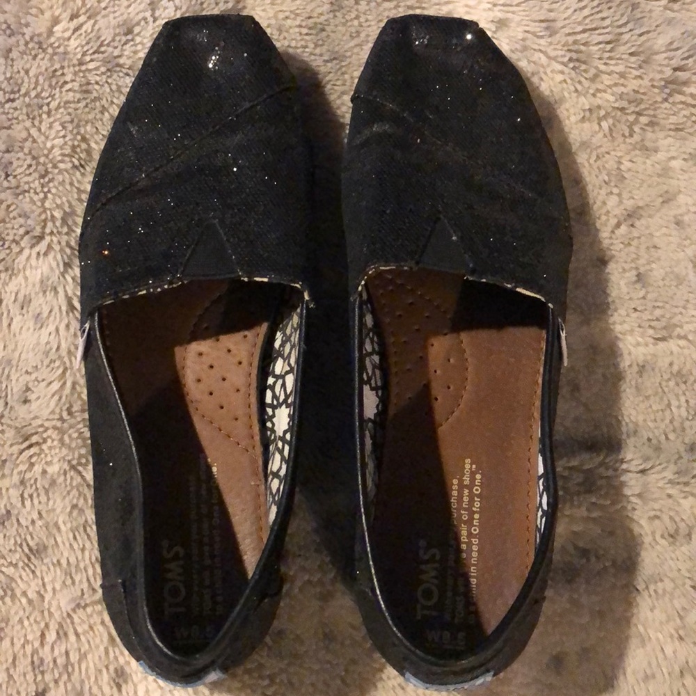 Black sparkly tom flats